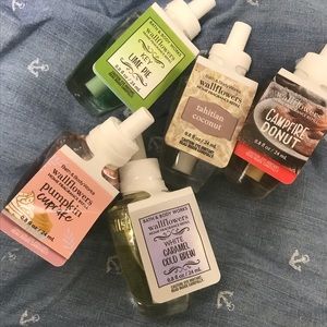 ✨ Bath Body Works / White Barn Wallflowers Refill.